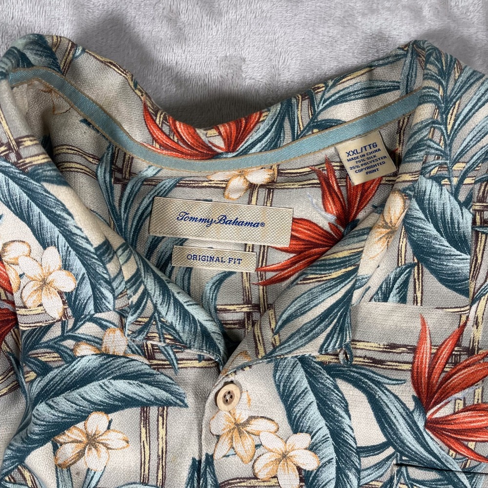 Tommy Bahama Men's Shirt Button Up Floral Silk Blend Original Fit XXL Multi - Picture 2 of 6
